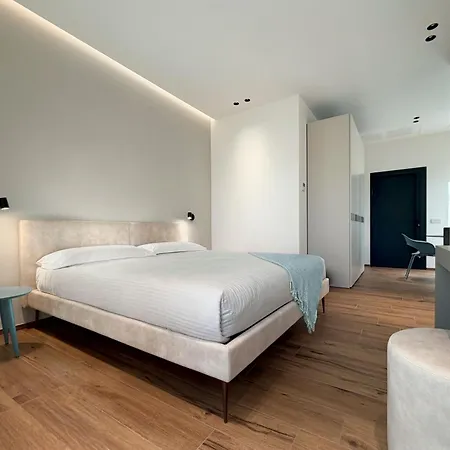 فندق مبيت وإفطار Borema Apulian 3*